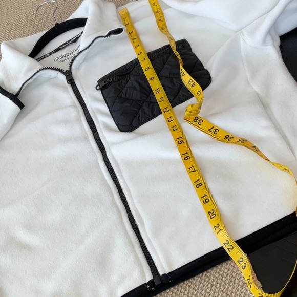 Calvin Klein Performance Jacket - Picture 13 of 15